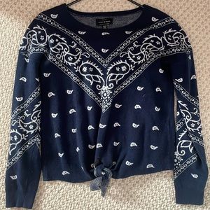 Lucky Brand sweater tie front